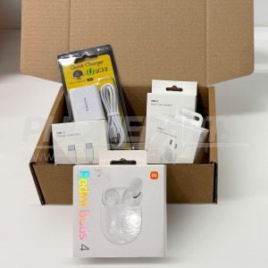Smart travel kit – fast charging & audio essentials